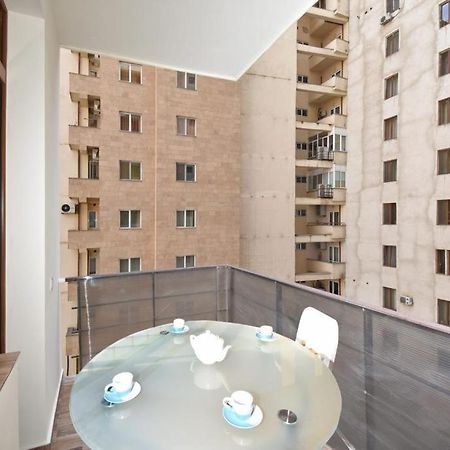 Appartamento 74/3New Building In The Center Of The Capital Erevan Esterno foto